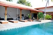 Hotel los patios